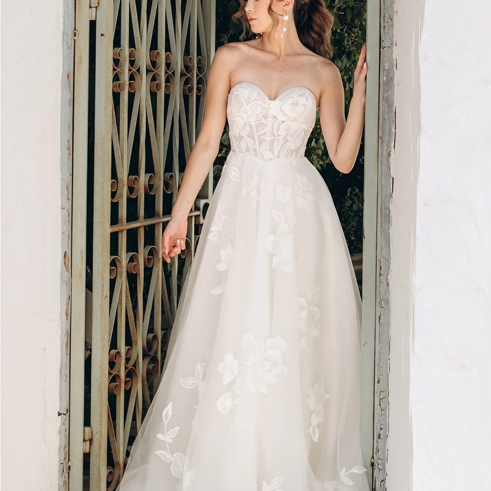 Stella York 7975 White Floral Wedding Dress